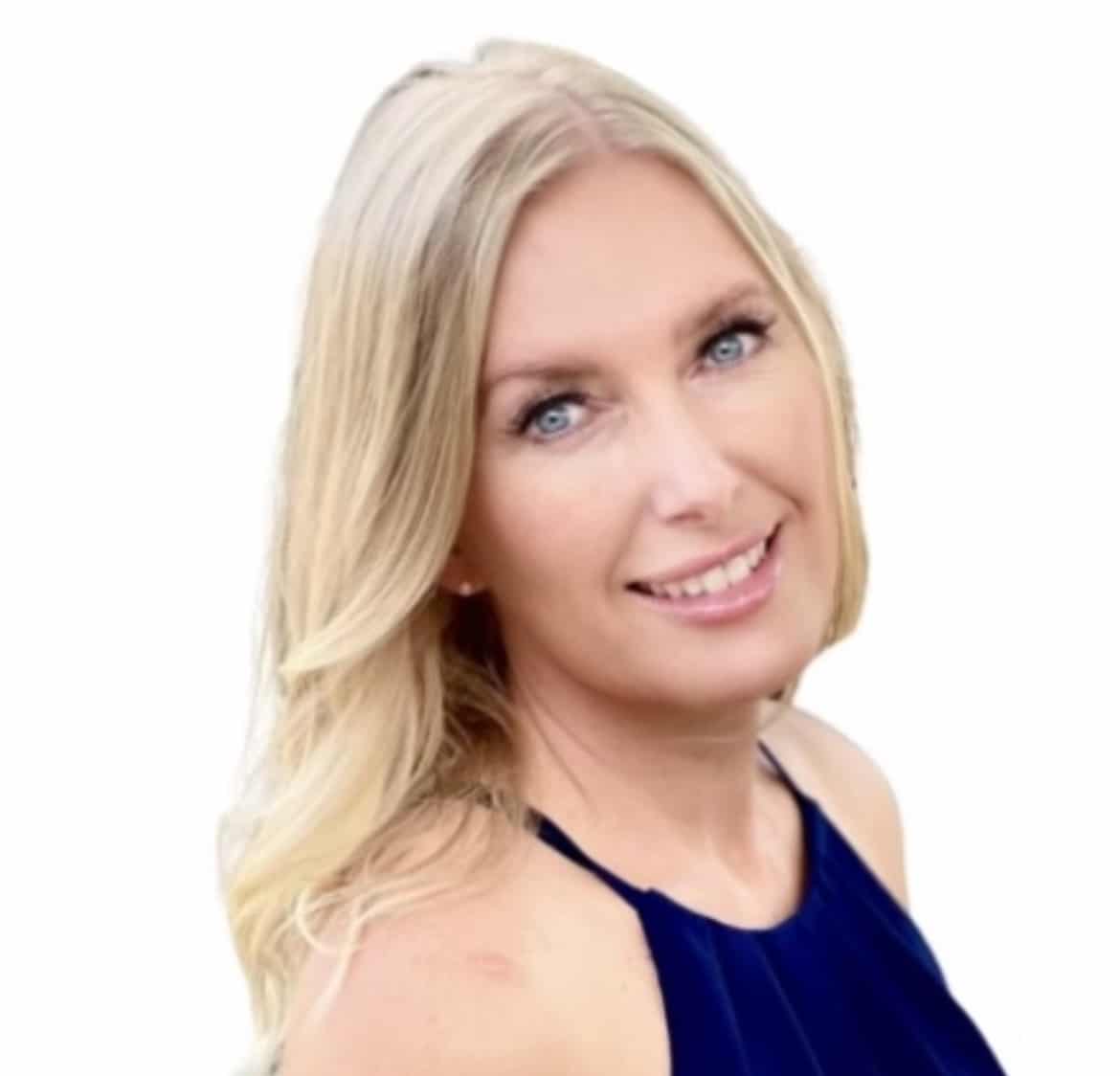 Angela Martinez Medicare 411 agent